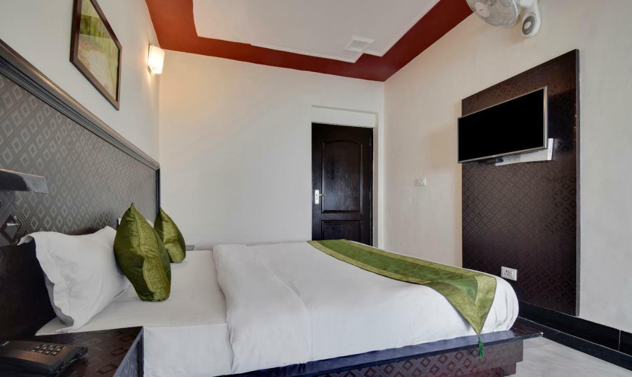 Treebo Mayur, Mall Road Mussoorie Ngoại thất bức ảnh