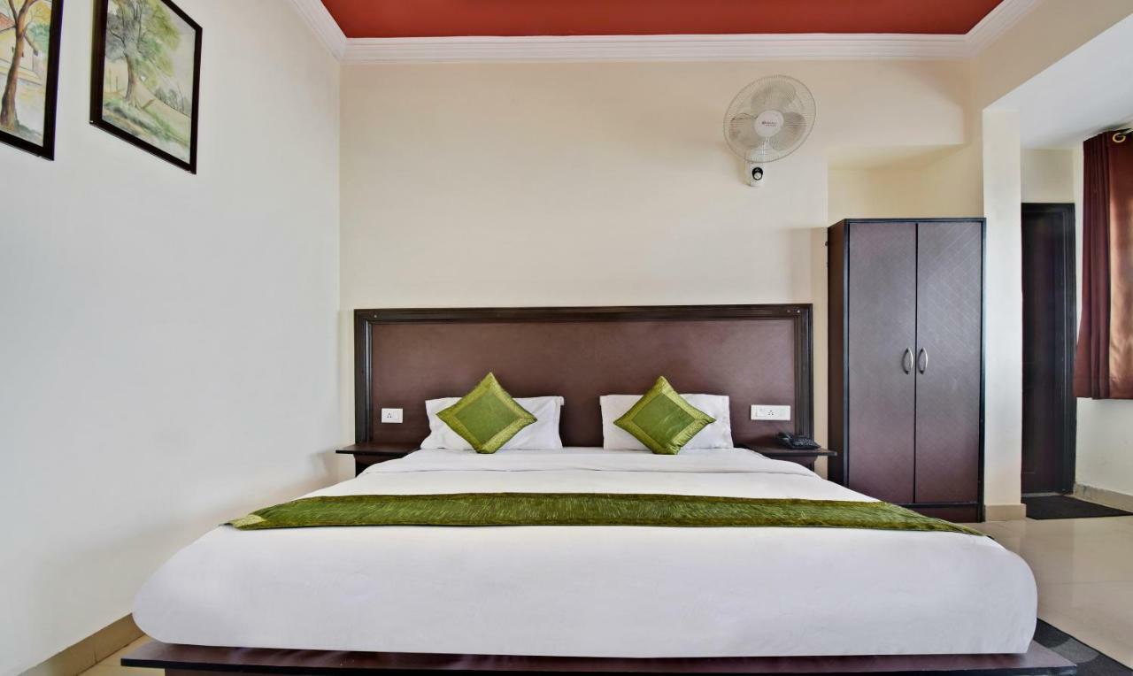 Treebo Mayur, Mall Road Mussoorie Ngoại thất bức ảnh