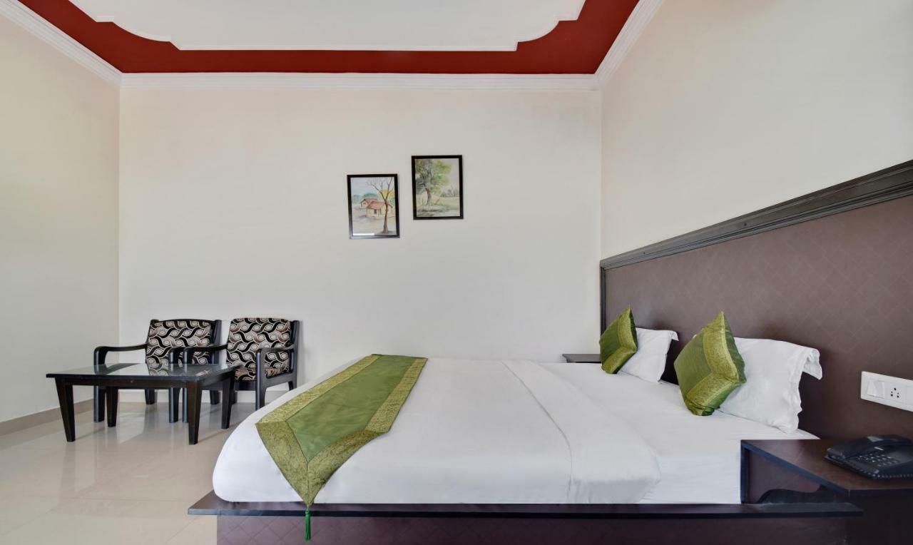 Treebo Mayur, Mall Road Mussoorie Ngoại thất bức ảnh