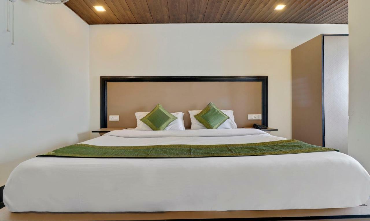 Treebo Mayur, Mall Road Mussoorie Ngoại thất bức ảnh