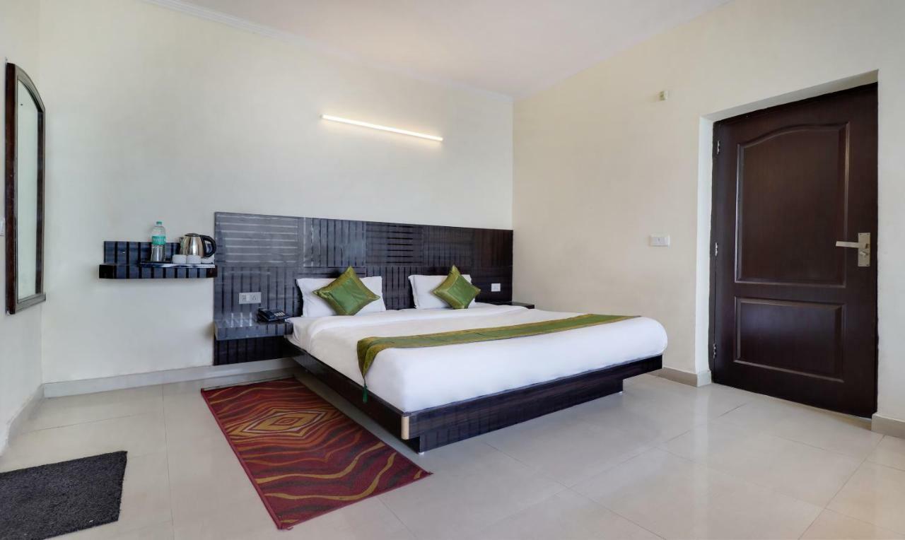 Treebo Mayur, Mall Road Mussoorie Ngoại thất bức ảnh